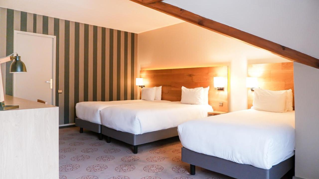 Mercure Saint-Lary Buitenkant foto
