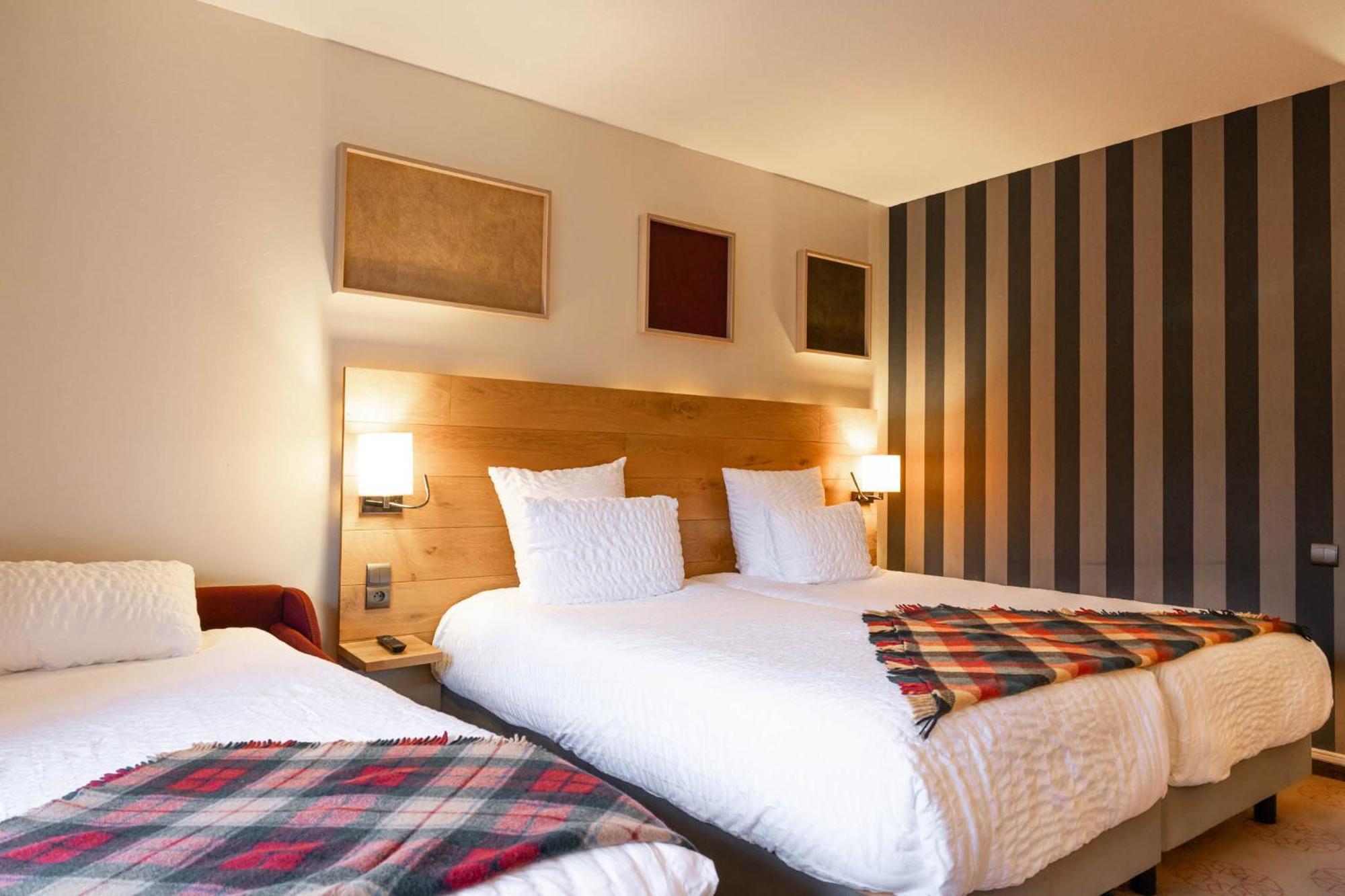 Mercure Saint-Lary Buitenkant foto